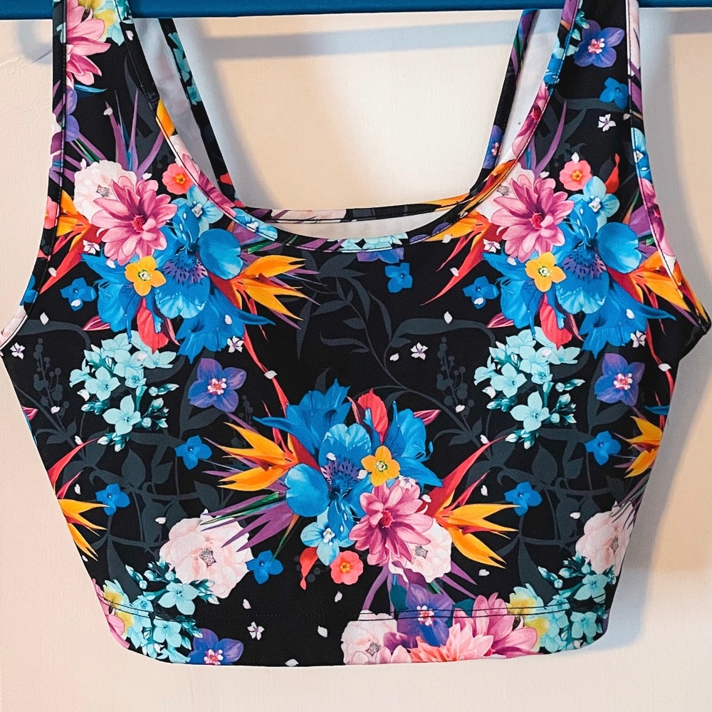 American Eagle crop tank